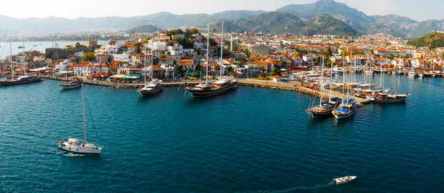 Archive photo (2008): Marmaris harbour and waterfront